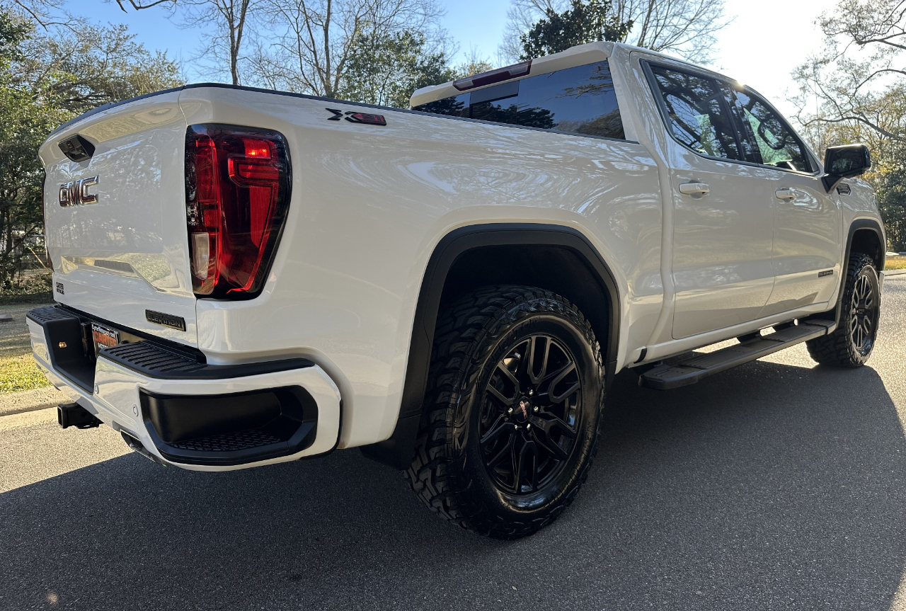 GMC Sierra 1500 4WD Crew Cab 147" Elevation w/3SB 2024