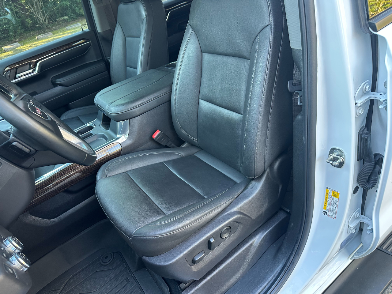 GMC Sierra 1500 4WD Crew Cab 147" Elevation w/3SB 2024