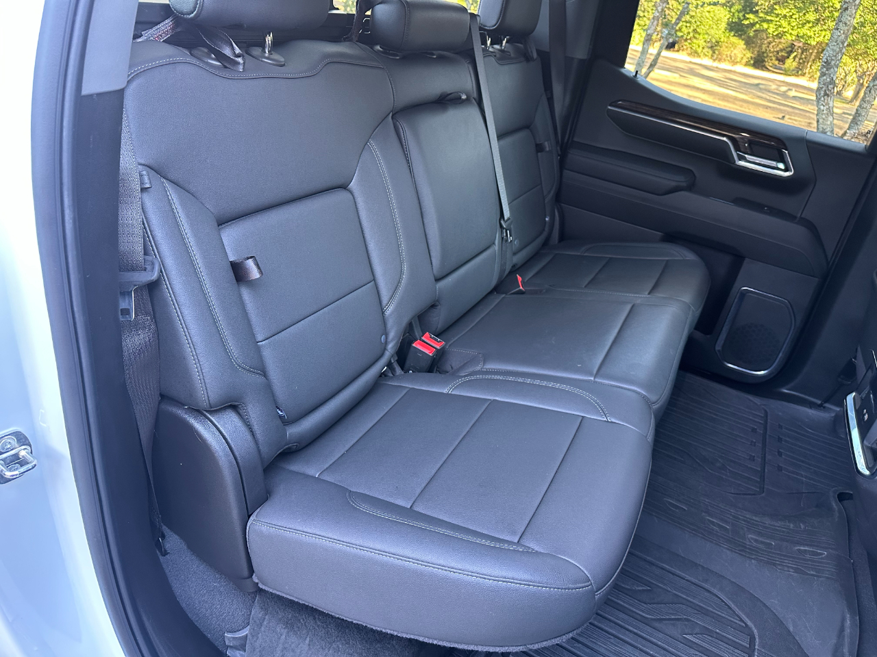 GMC Sierra 1500 4WD Crew Cab 147" Elevation w/3SB 2024