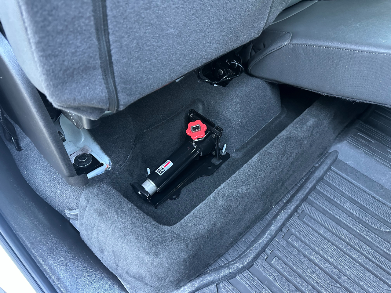 GMC Sierra 1500 4WD Crew Cab 147" Elevation w/3SB 2024