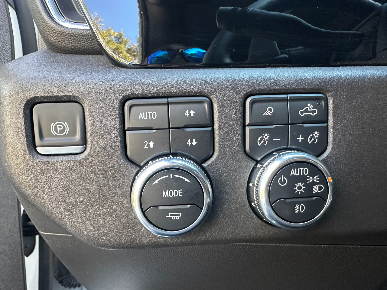 GMC Sierra 1500 4WD Crew Cab 147" Elevation w/3SB 2024