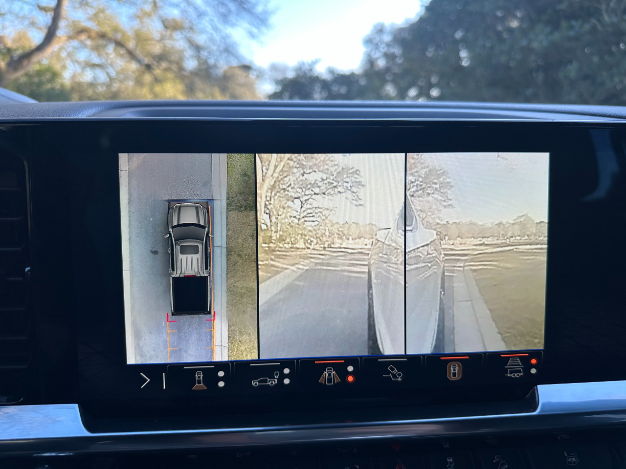 GMC Sierra 1500 4WD Crew Cab 147" Elevation w/3SB 2024