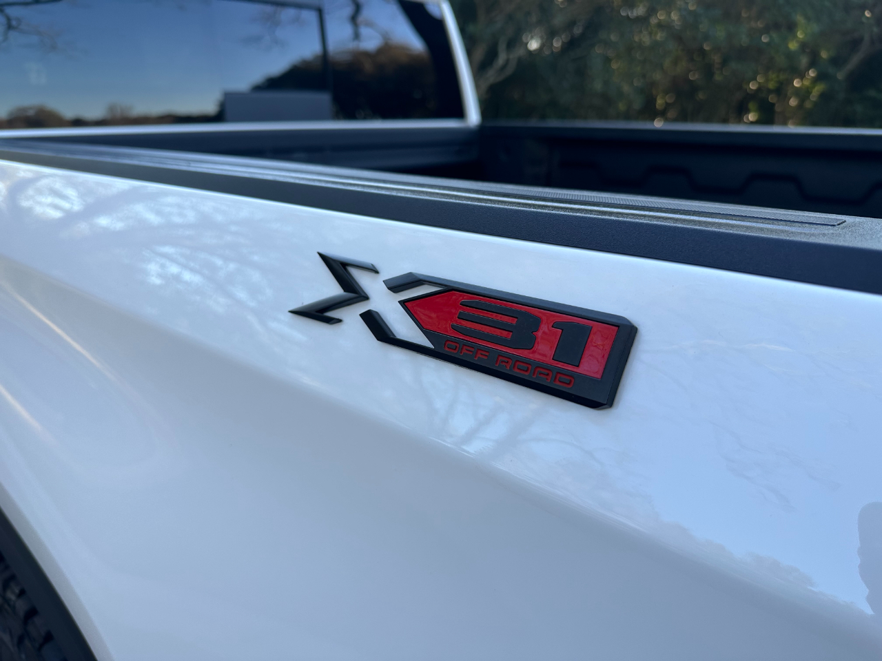 GMC Sierra 1500 4WD Crew Cab 147" Elevation w/3SB 2024