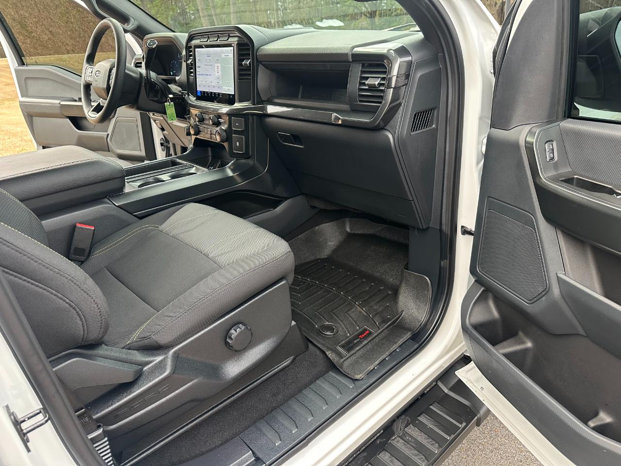 Ford F-150 STX 4WD SuperCrew 5.5' Box 2024