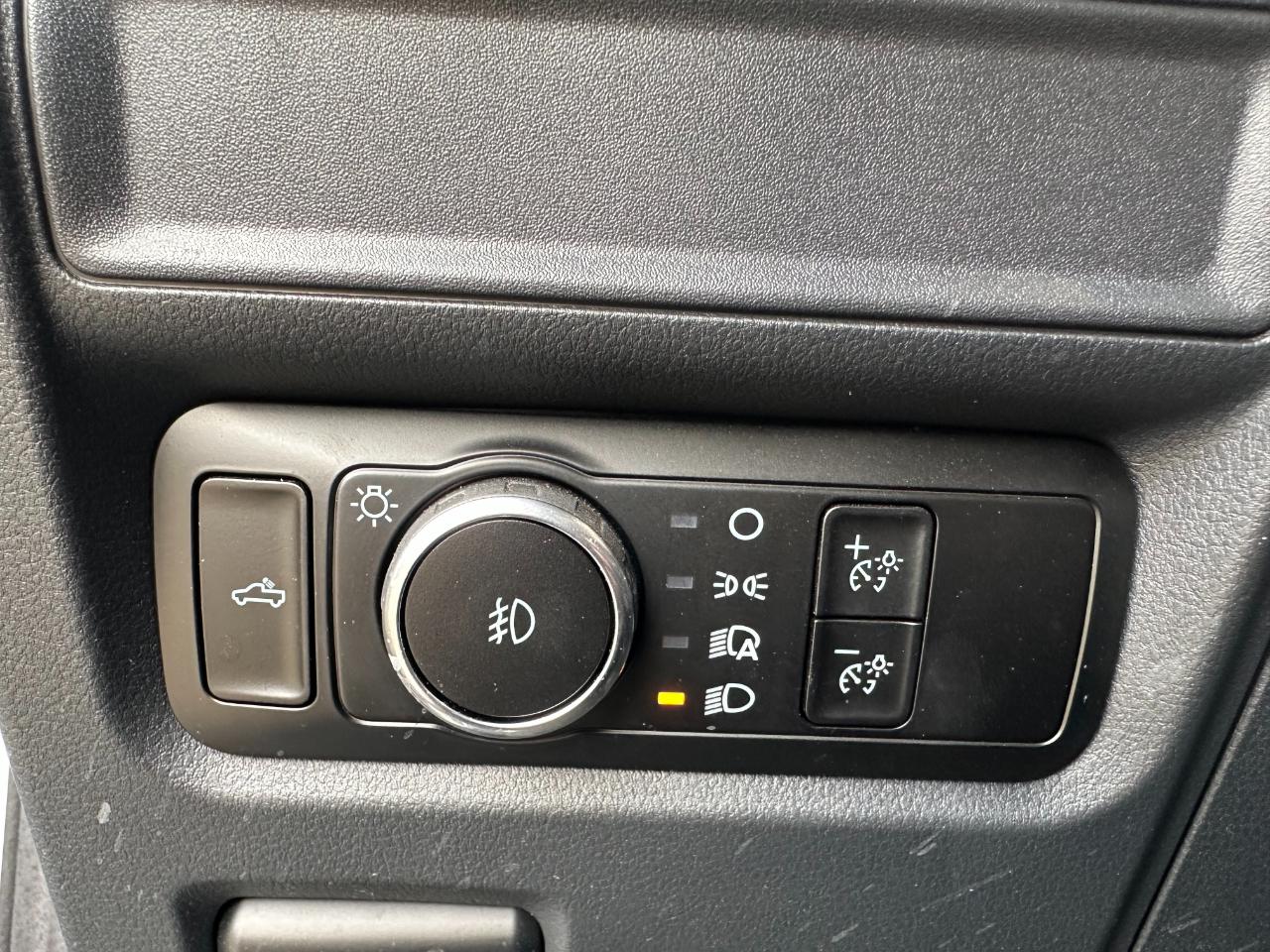 Ford F-150 STX 4WD SuperCrew 5.5' Box 2024