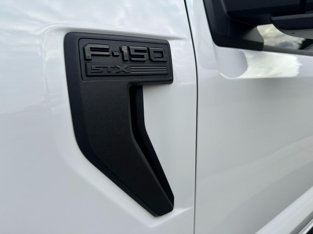 Ford F-150 STX 4WD SuperCrew 5.5' Box 2024