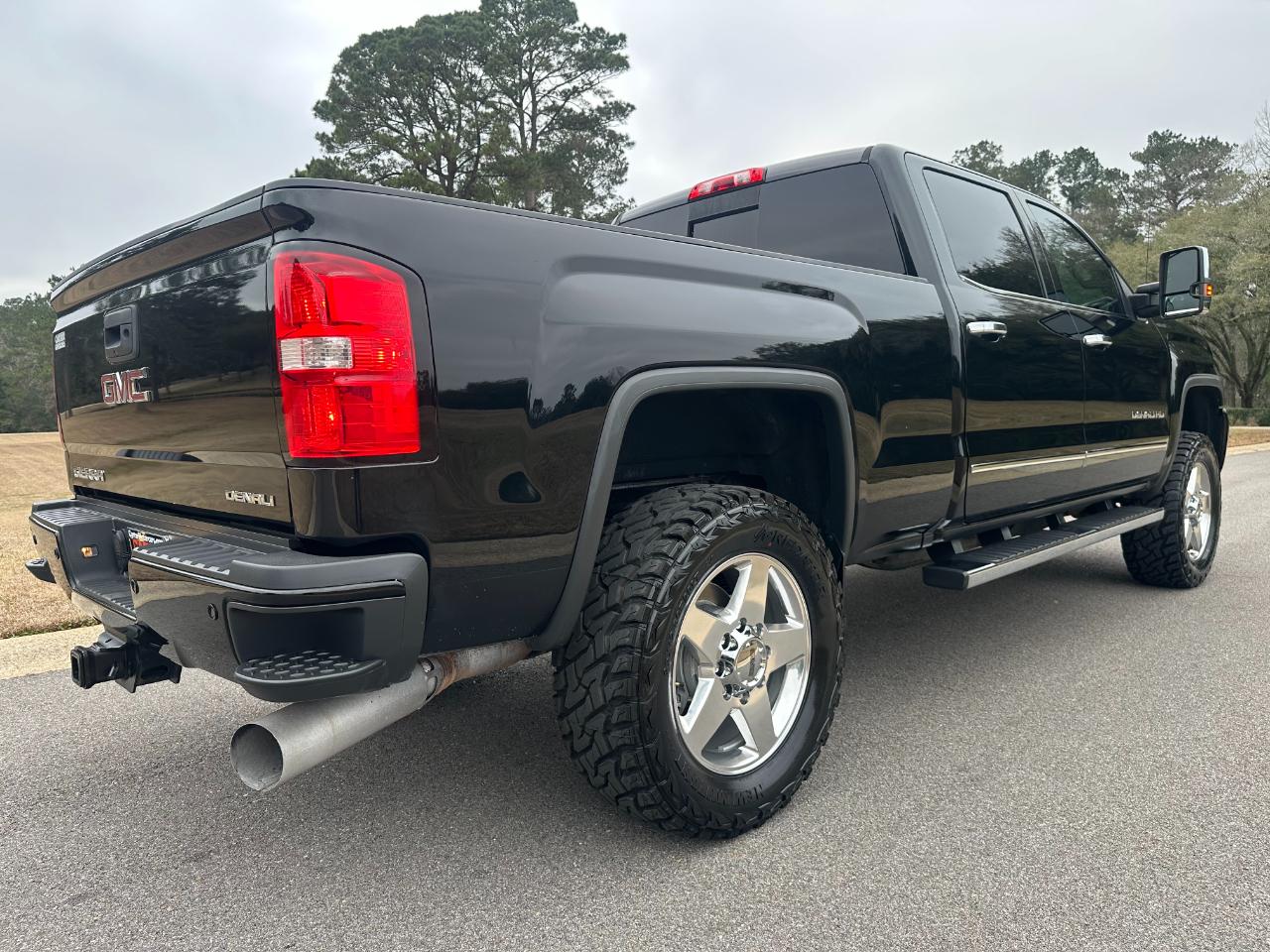 GMC Sierra 3500HD 4WD Crew Cab 153.7" Denali 2019