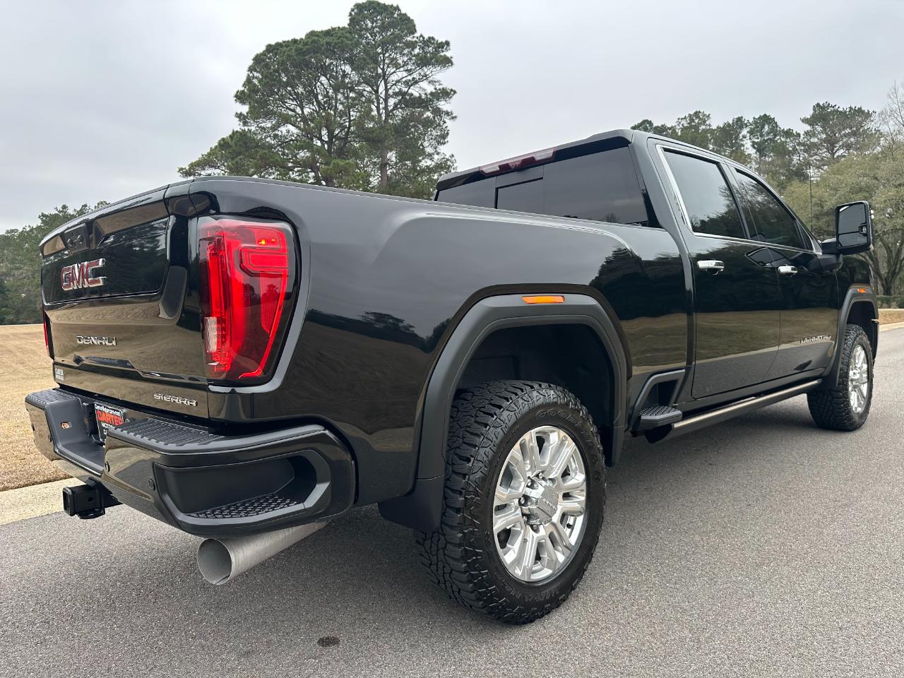GMC Sierra 2500HD 4WD Crew Cab 159" Denali 2023