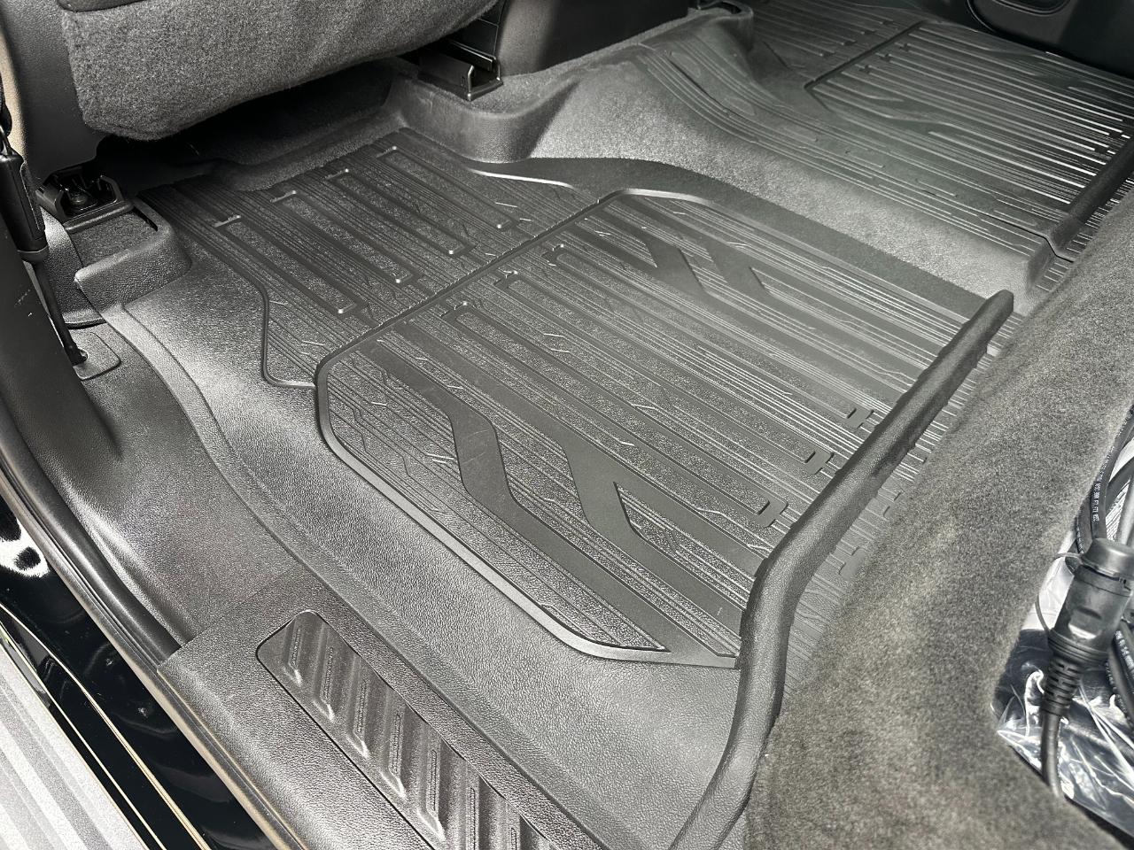 GMC Sierra 2500HD 4WD Crew Cab 159" Denali 2023