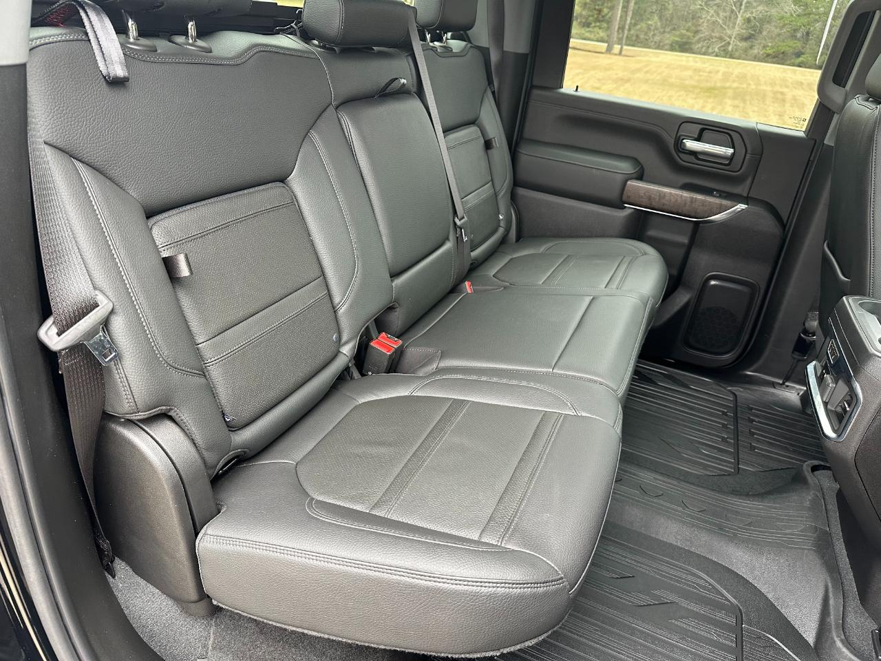 GMC Sierra 2500HD 4WD Crew Cab 159" Denali 2023