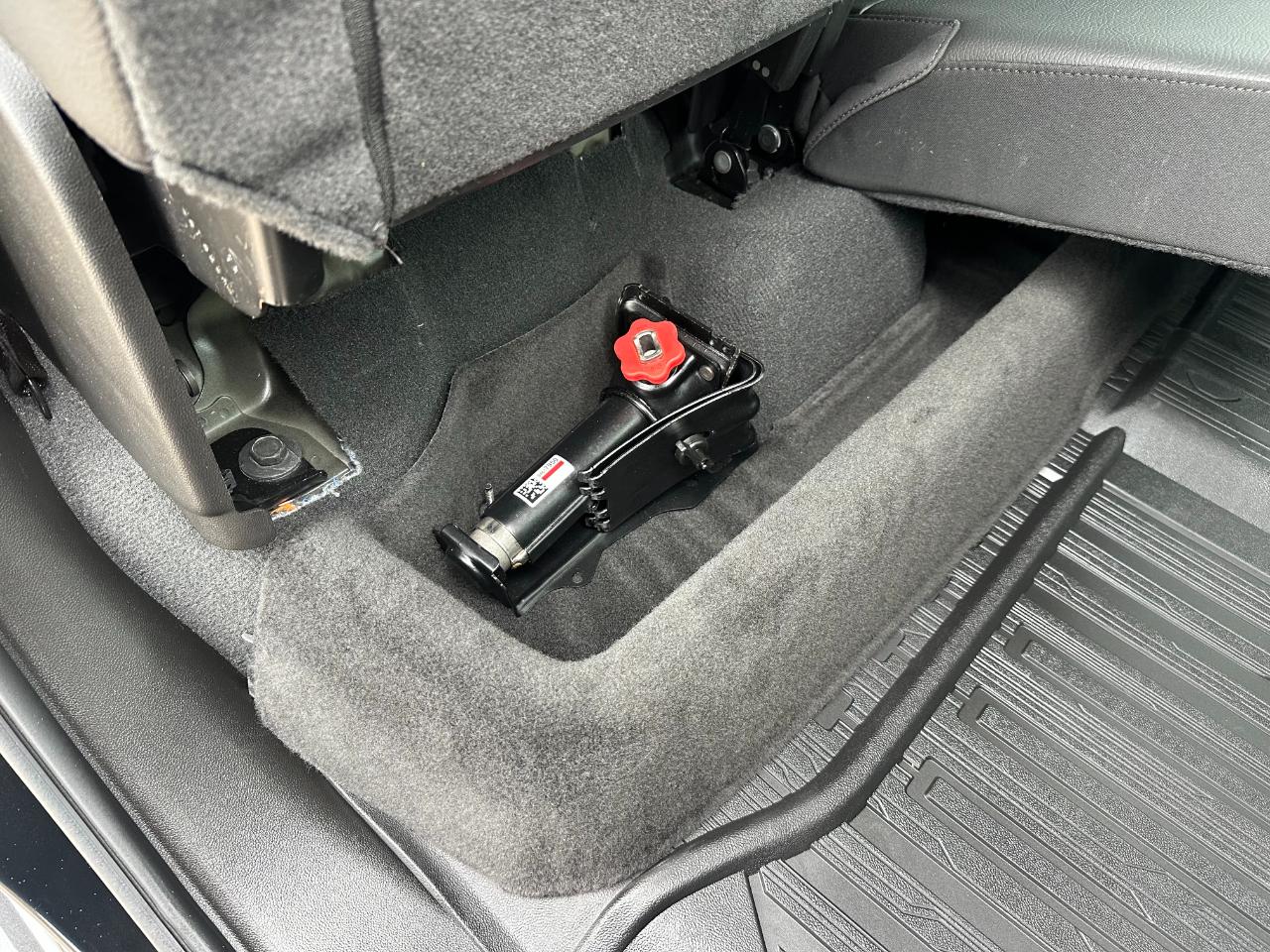 GMC Sierra 2500HD 4WD Crew Cab 159" Denali 2023