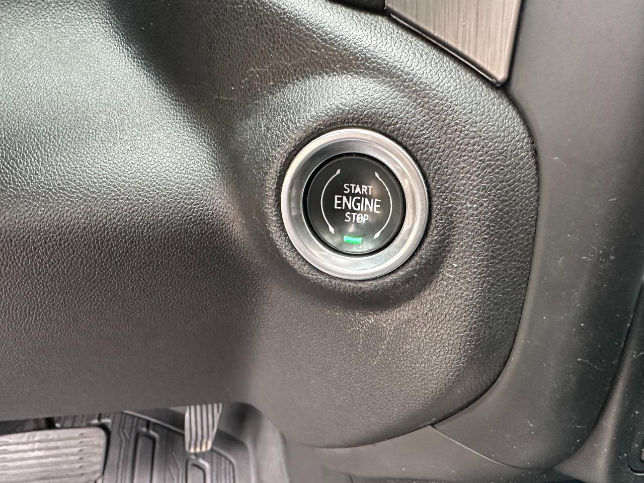 GMC Sierra 2500HD 4WD Crew Cab 159" Denali 2023