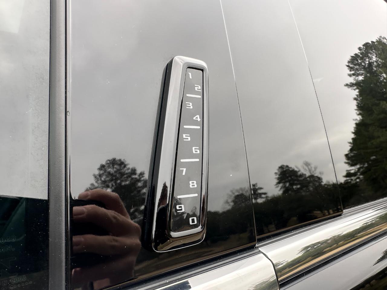 GMC Sierra 2500HD 4WD Crew Cab 159" Denali 2023