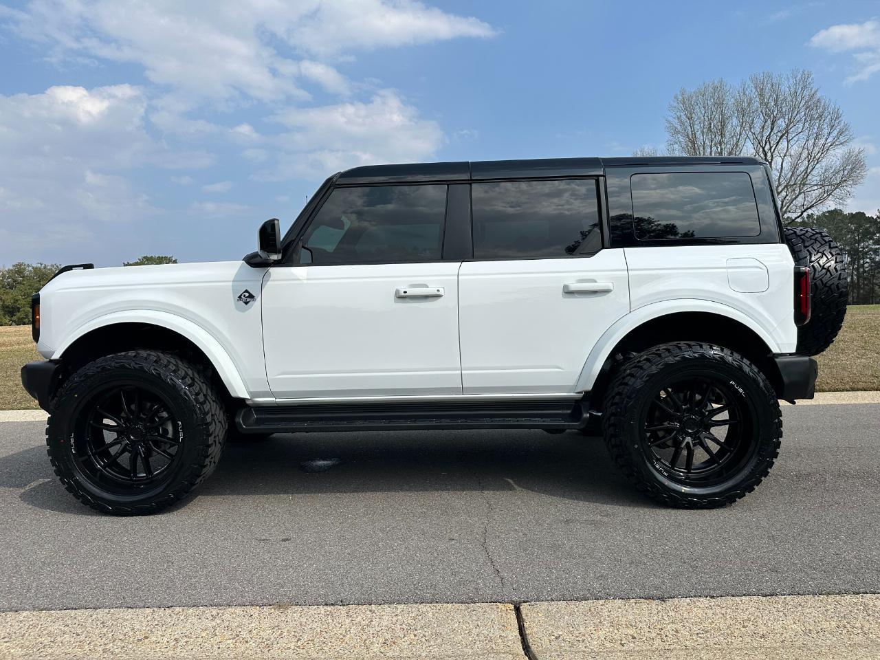 Ford Bronco Outer Banks 4 Door 4x4 2025