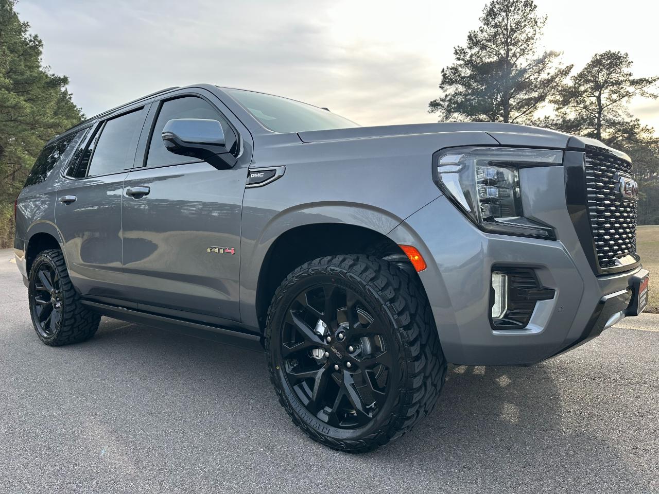 GMC Yukon 4WD 4dr AT4 2021