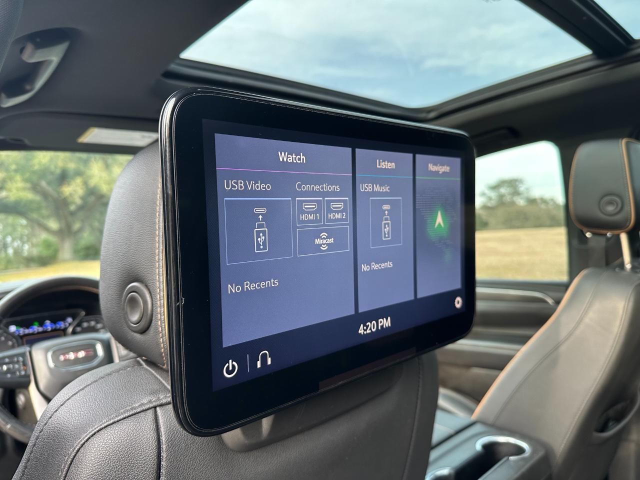 GMC Yukon 4WD 4dr AT4 2021