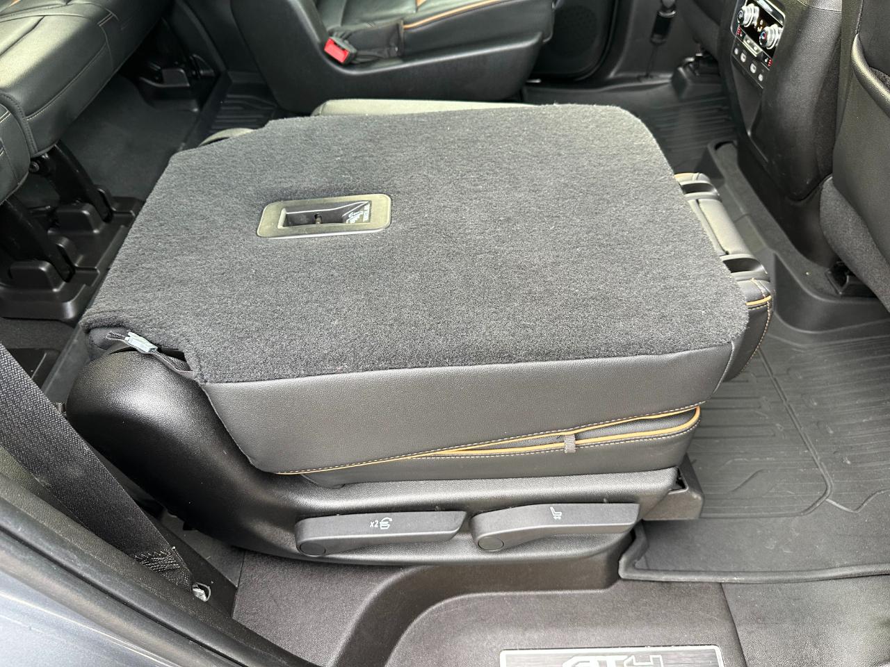 GMC Yukon 4WD 4dr AT4 2021