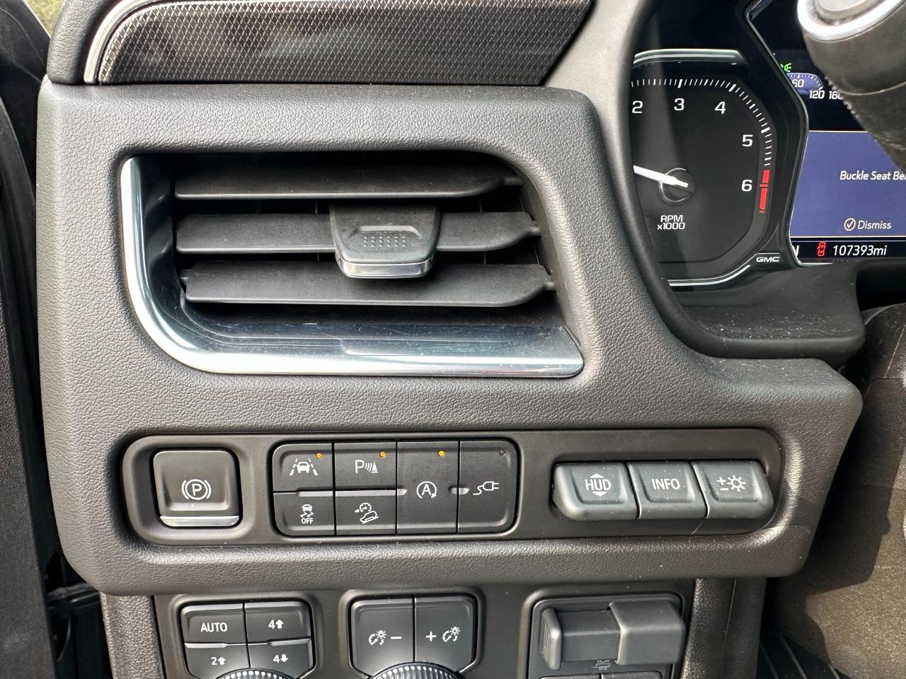 GMC Yukon 4WD 4dr AT4 2021