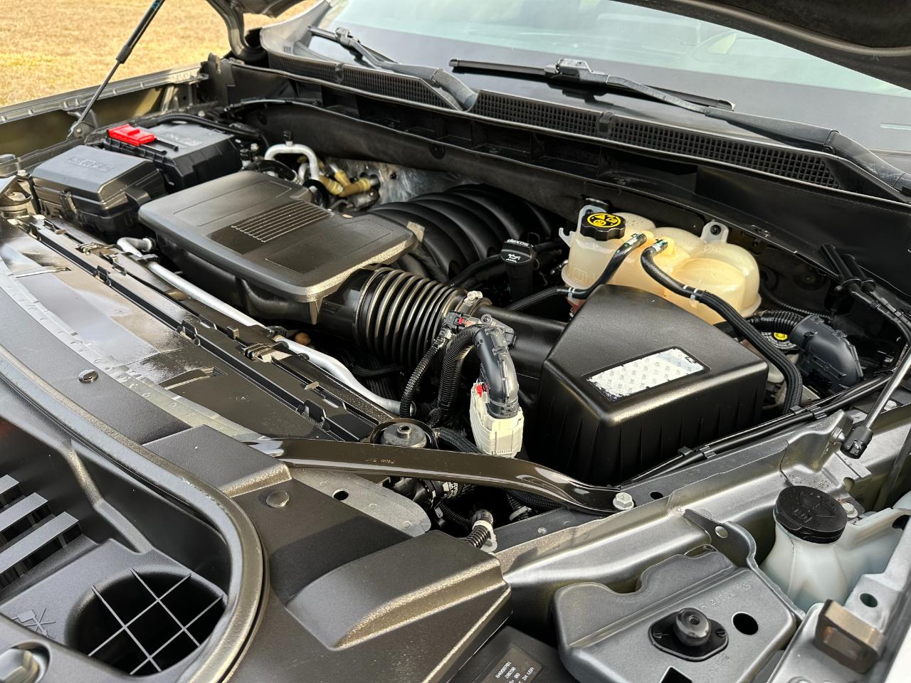 GMC Yukon 4WD 4dr AT4 2021