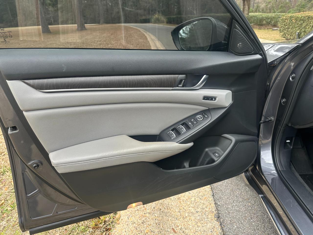 Honda Accord Sedan Touring 2.0T Auto 2018