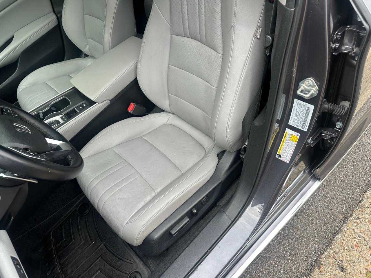 Honda Accord Sedan Touring 2.0T Auto 2018
