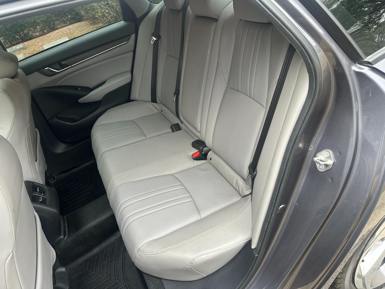 Honda Accord Sedan Touring 2.0T Auto 2018