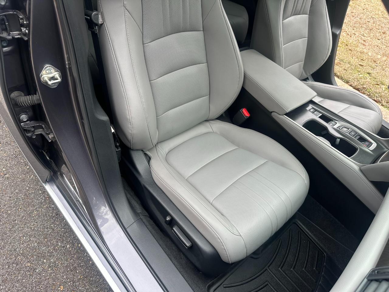 Honda Accord Sedan Touring 2.0T Auto 2018