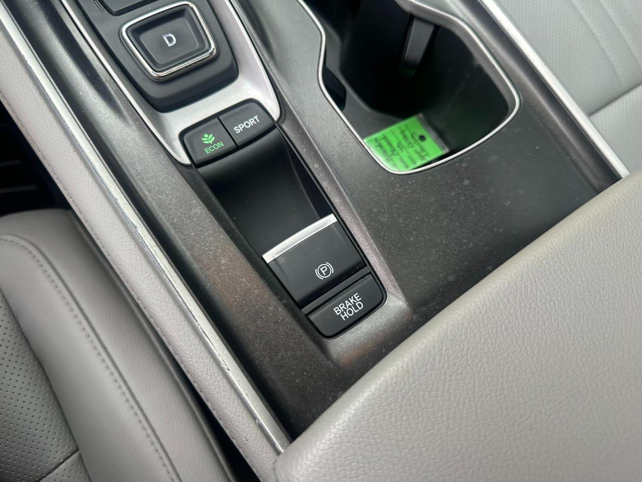 Honda Accord Sedan Touring 2.0T Auto 2018