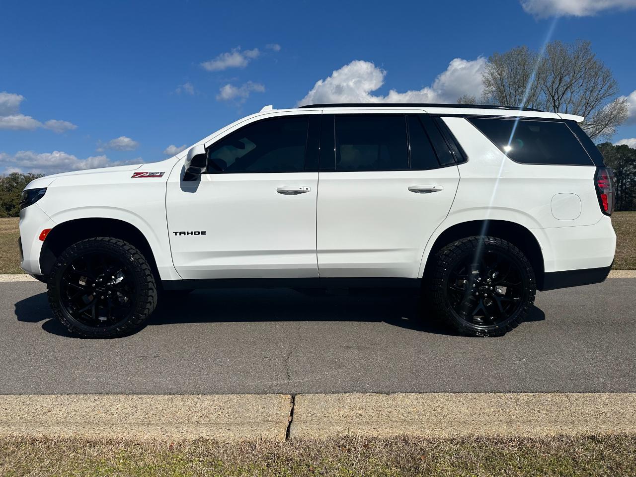 Chevrolet Tahoe 4WD 4dr Z71 2021