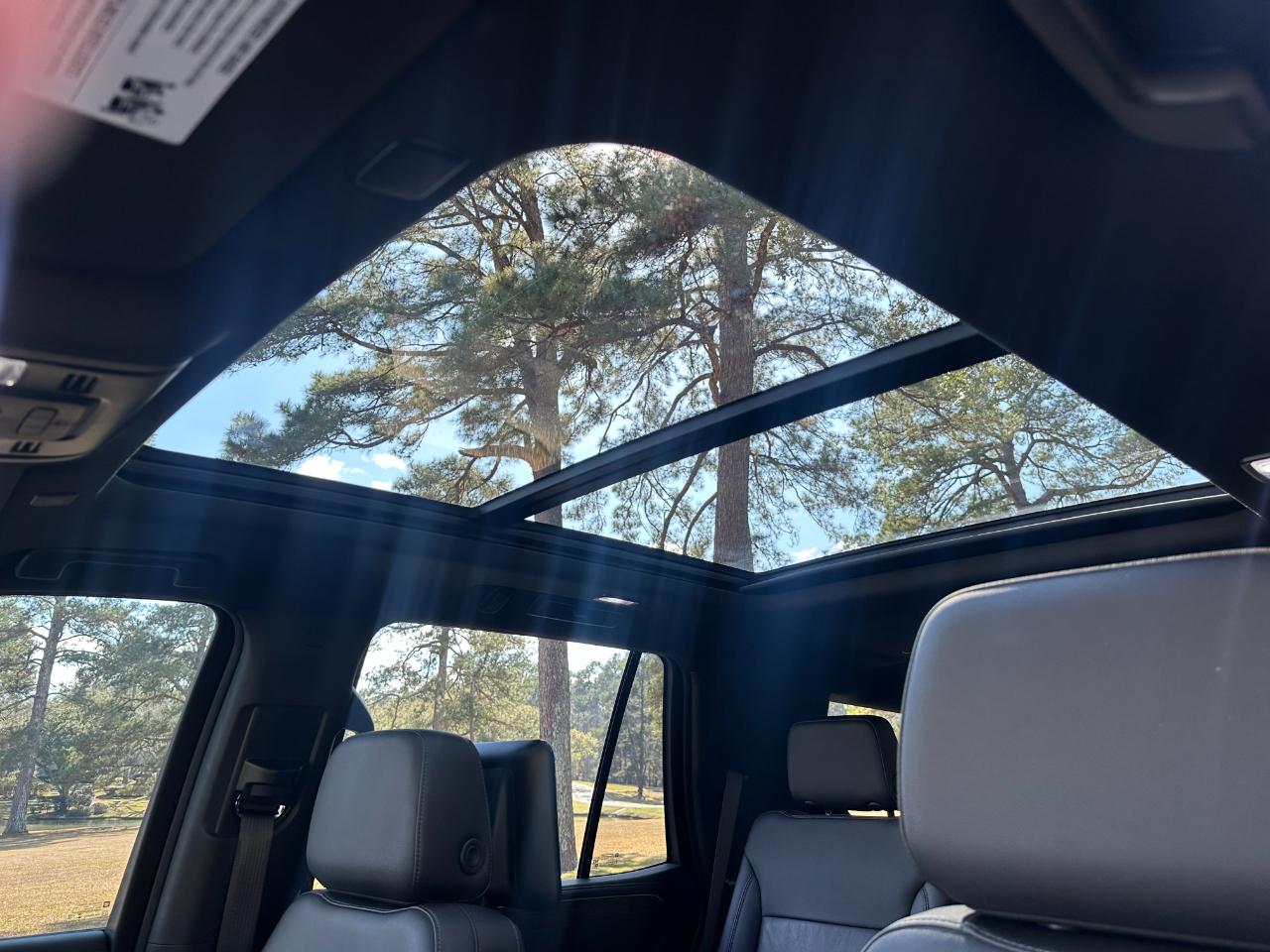 Chevrolet Tahoe 4WD 4dr Z71 2021