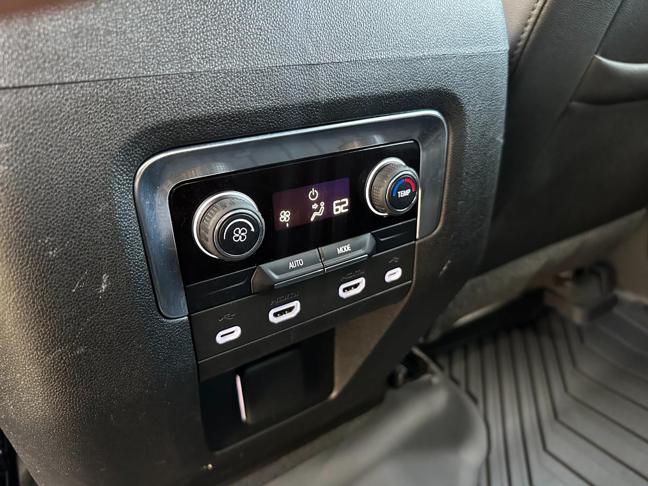 Chevrolet Tahoe 4WD 4dr Z71 2021