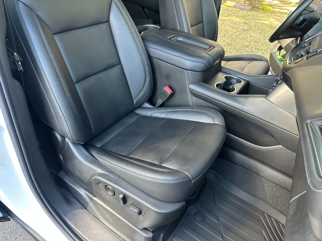 Chevrolet Tahoe 4WD 4dr Z71 2021