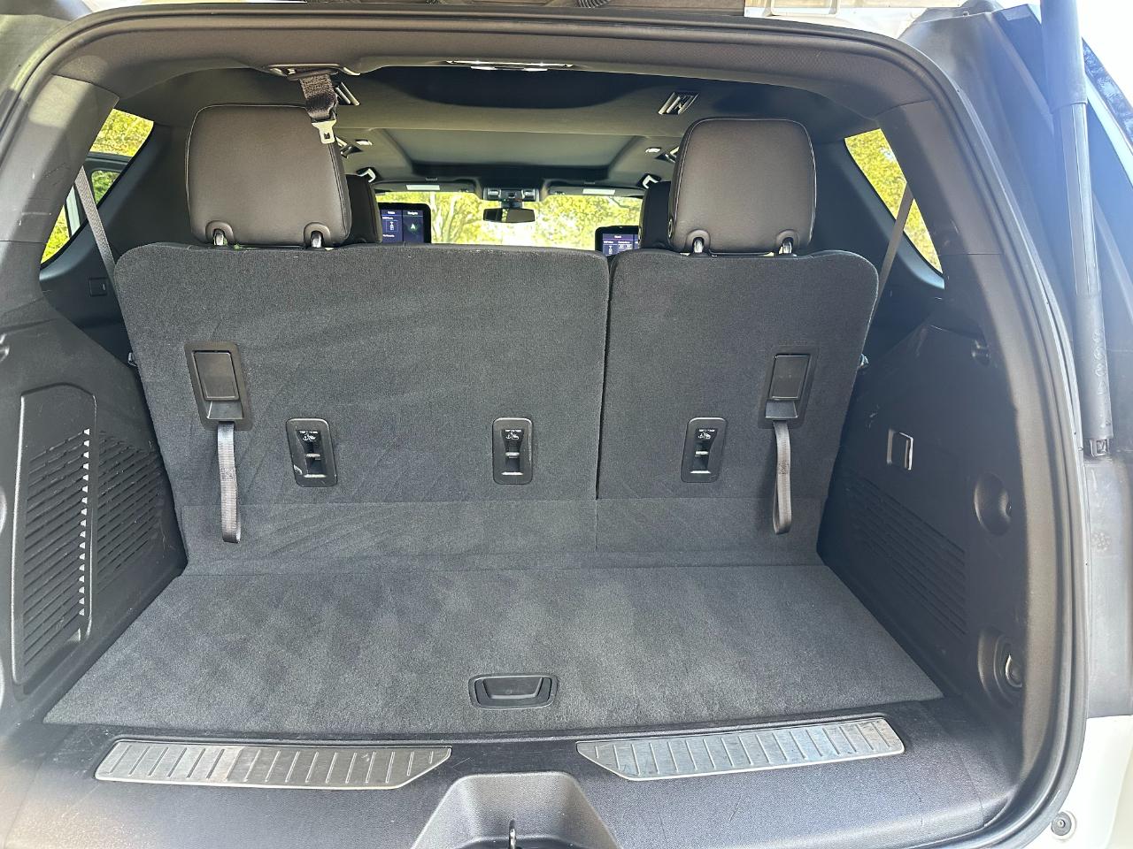 Chevrolet Tahoe 4WD 4dr Z71 2021