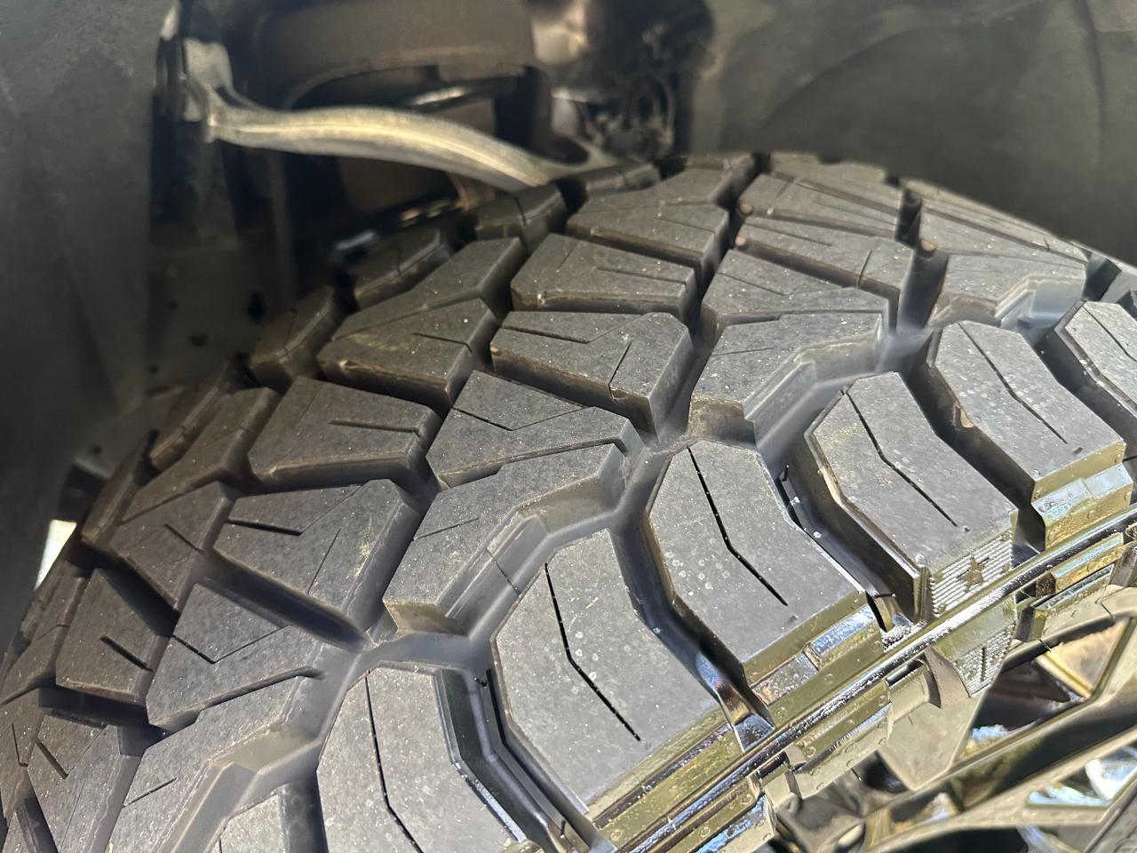 Chevrolet Tahoe 4WD 4dr Z71 2021