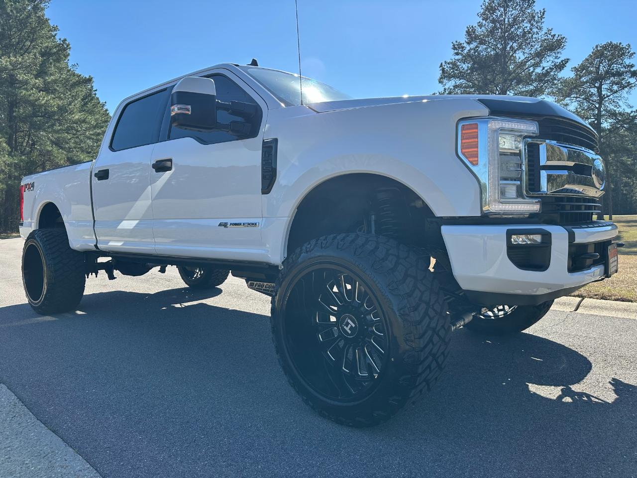 Ford Super Duty F-250 SRW XLT 4WD Crew Cab 6.75' Box 2019