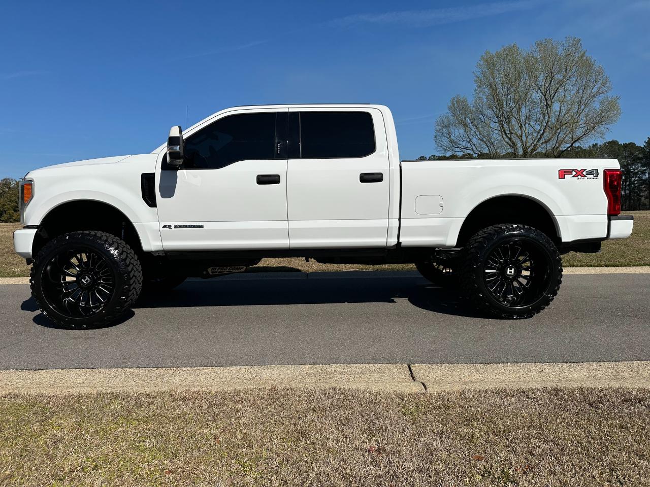 Ford Super Duty F-250 SRW XLT 4WD Crew Cab 6.75' Box 2019