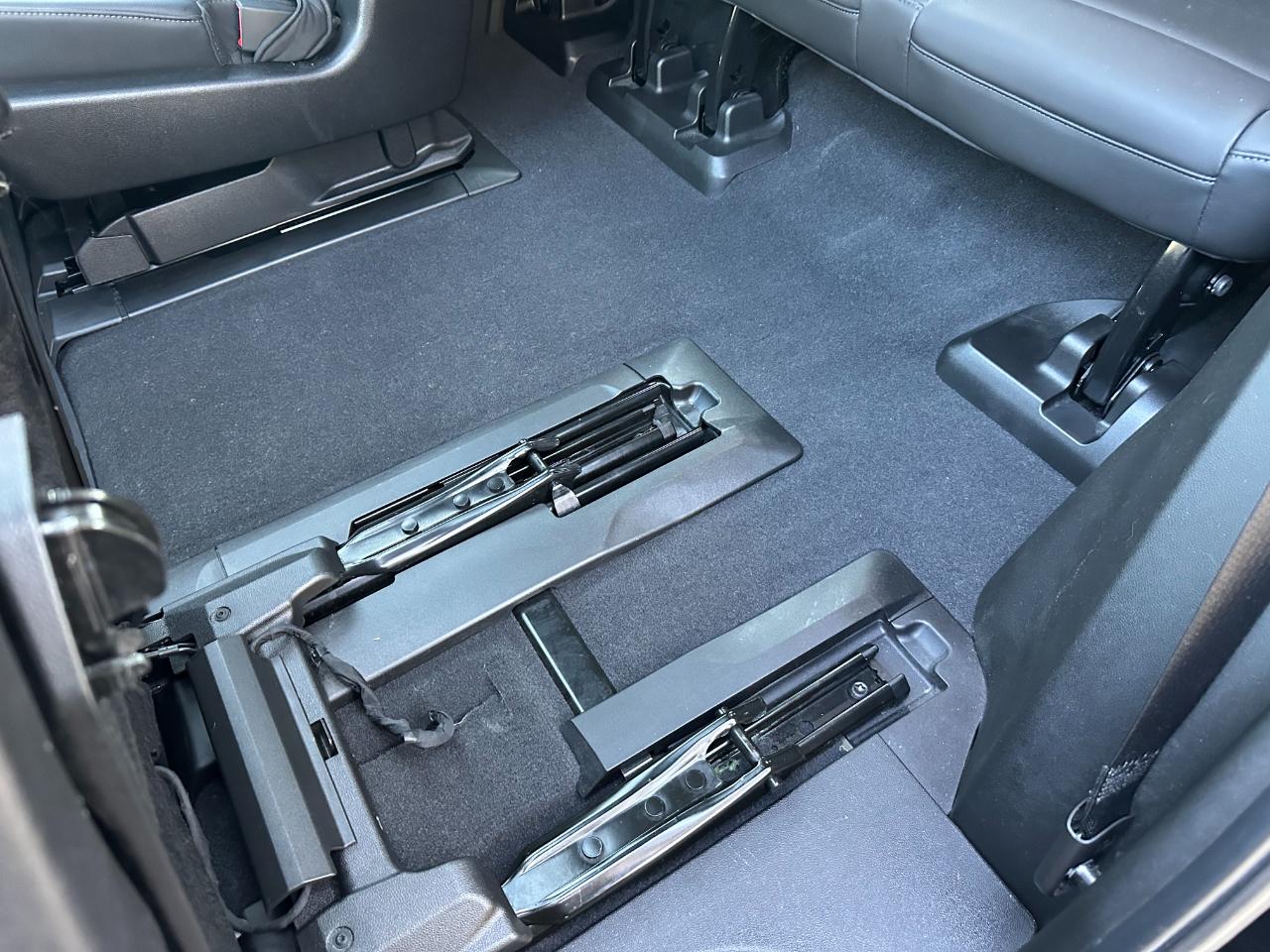 Chevrolet Tahoe 4WD 4dr LT 2021