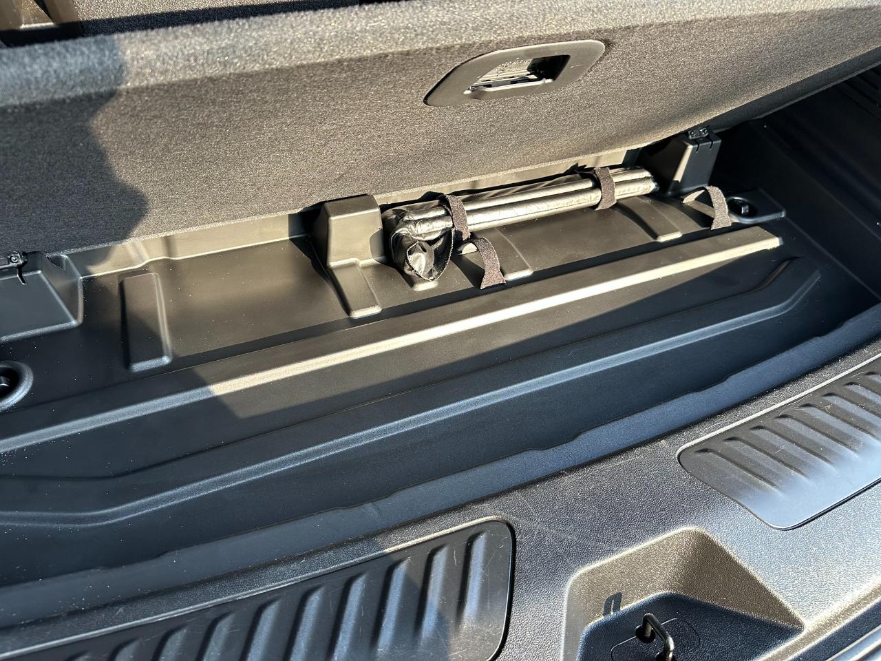 Chevrolet Tahoe 4WD 4dr LT 2021