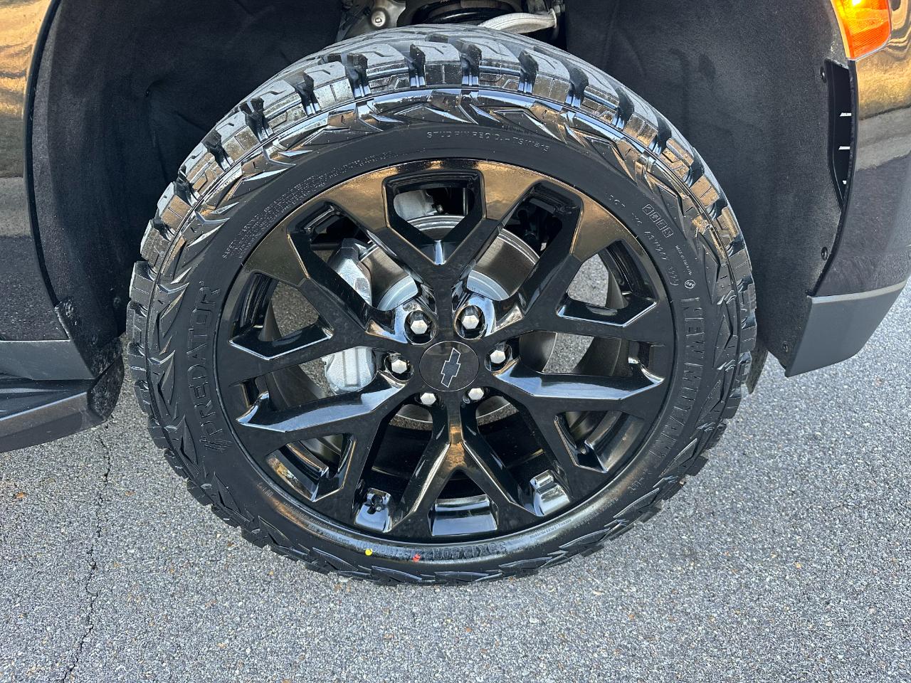 Chevrolet Tahoe 4WD 4dr LT 2021