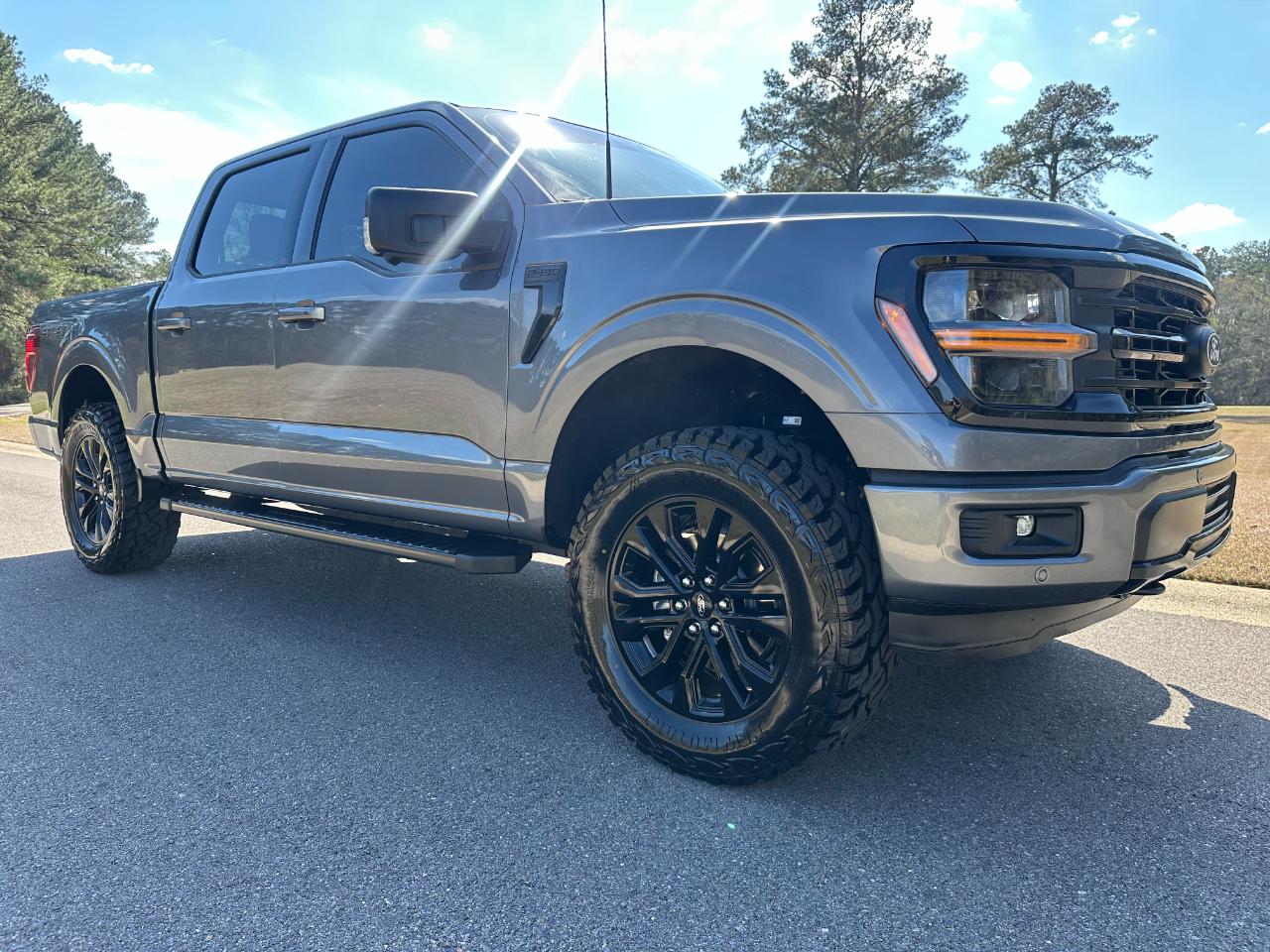 Ford F-150 XLT 4WD SuperCrew 5.5' Box 2024