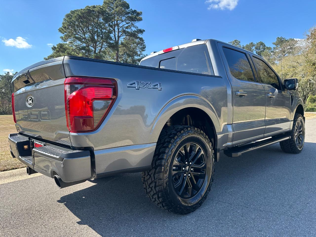 Ford F-150 XLT 4WD SuperCrew 5.5' Box 2024