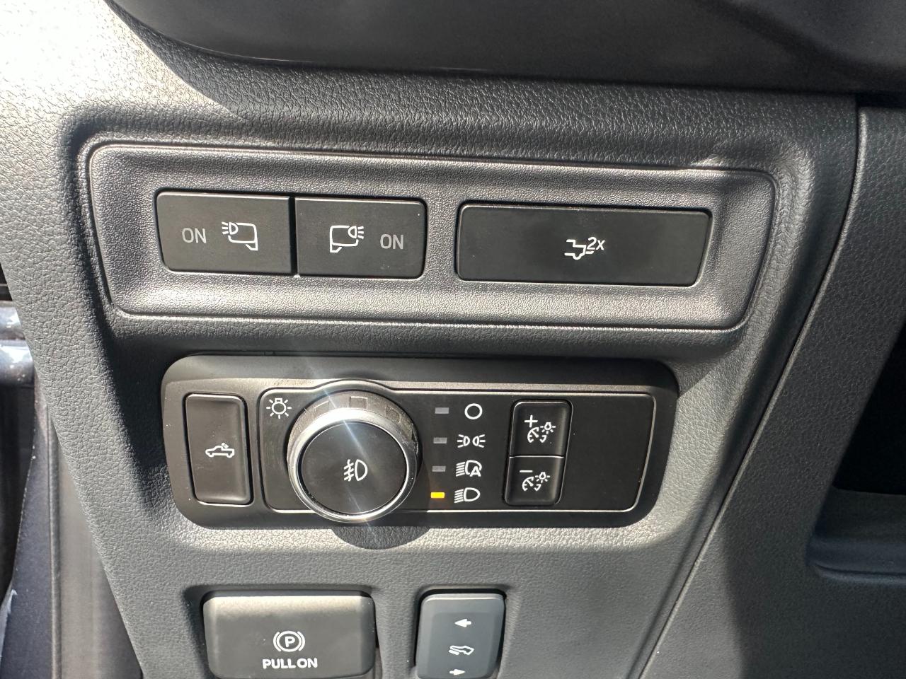 Ford F-150 XLT 4WD SuperCrew 5.5' Box 2024