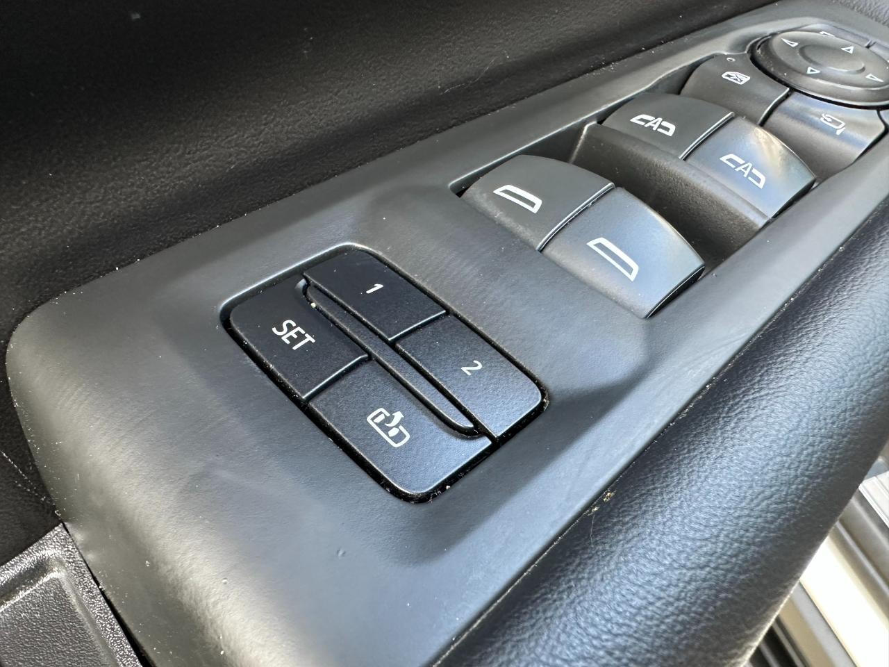 Chevrolet Tahoe 2WD 4dr LT 2022