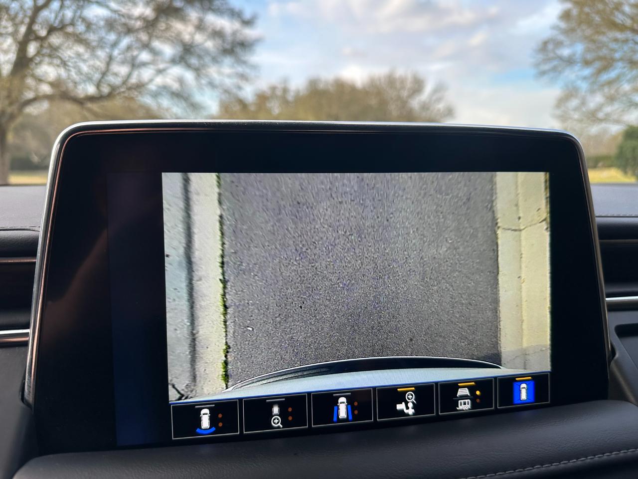 Chevrolet Tahoe 2WD 4dr LT 2022