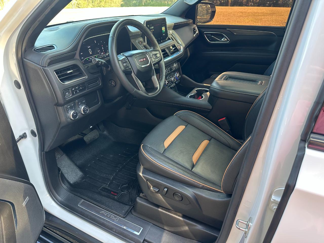 GMC Yukon XL 4WD 4dr AT4 2023