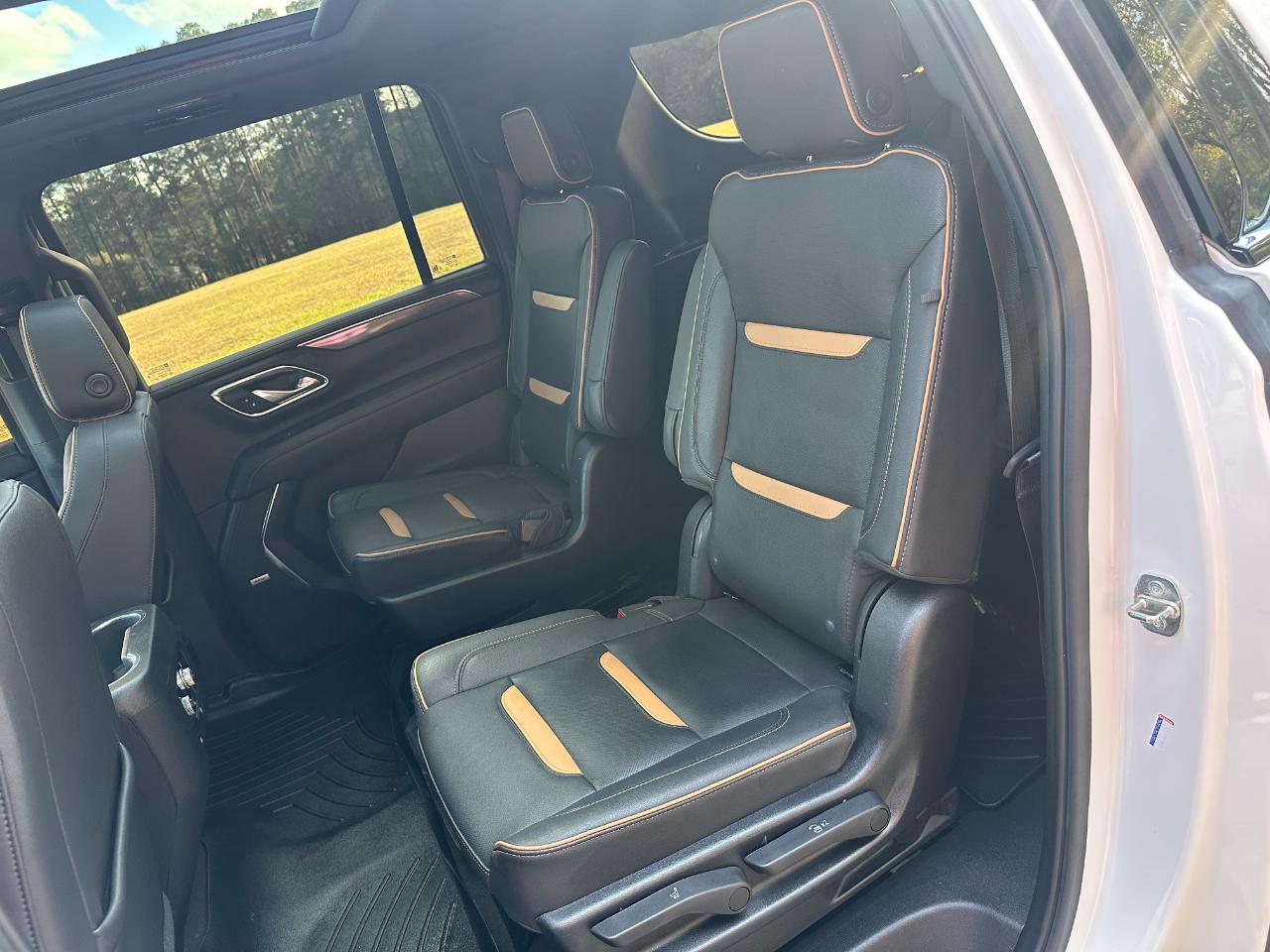 GMC Yukon XL 4WD 4dr AT4 2023