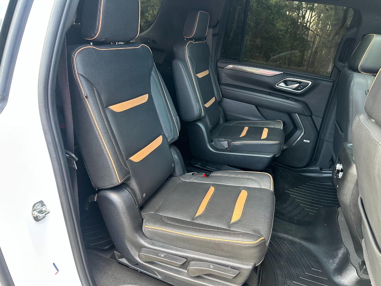 GMC Yukon XL 4WD 4dr AT4 2023