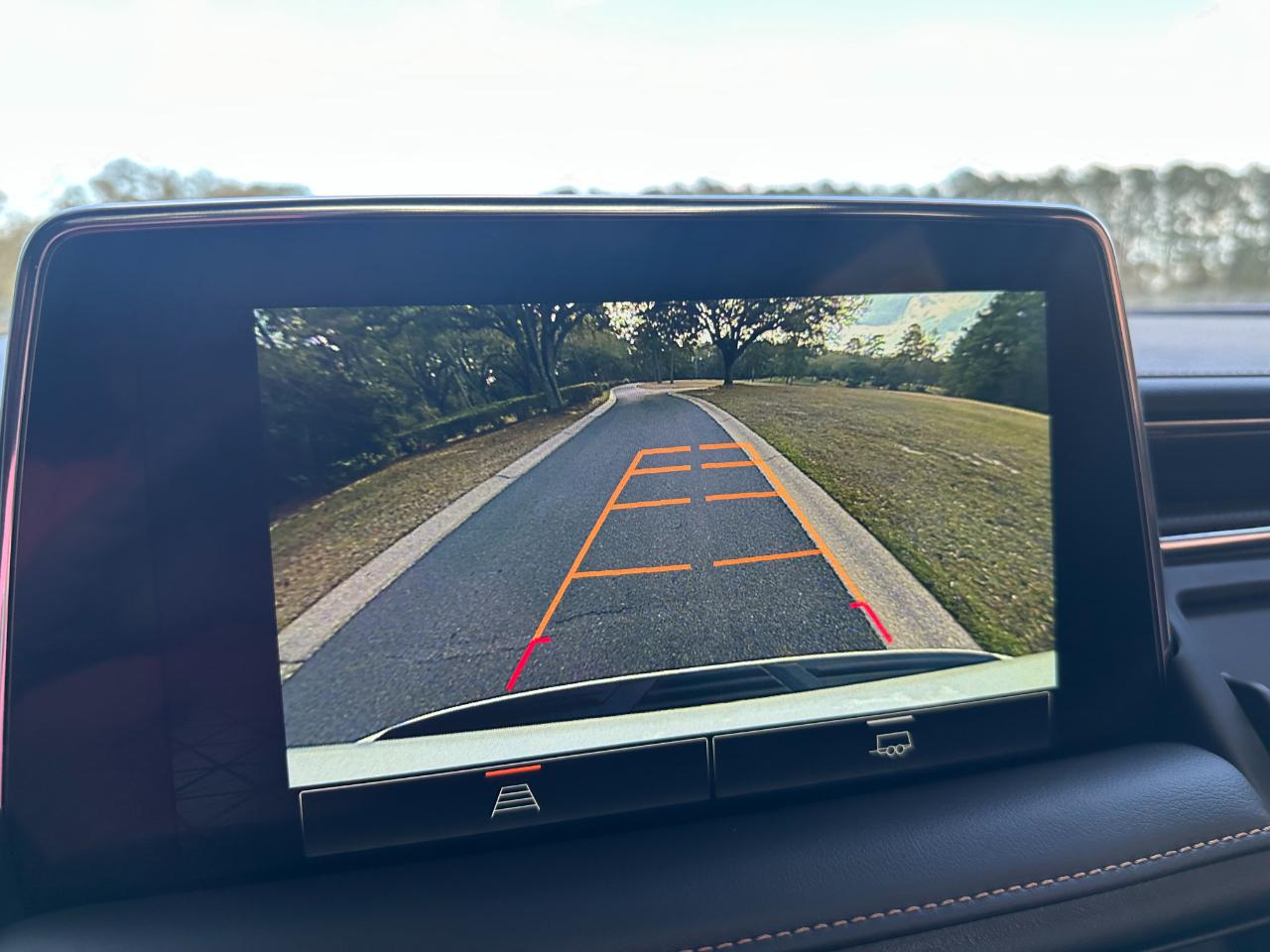 GMC Yukon XL 4WD 4dr AT4 2023