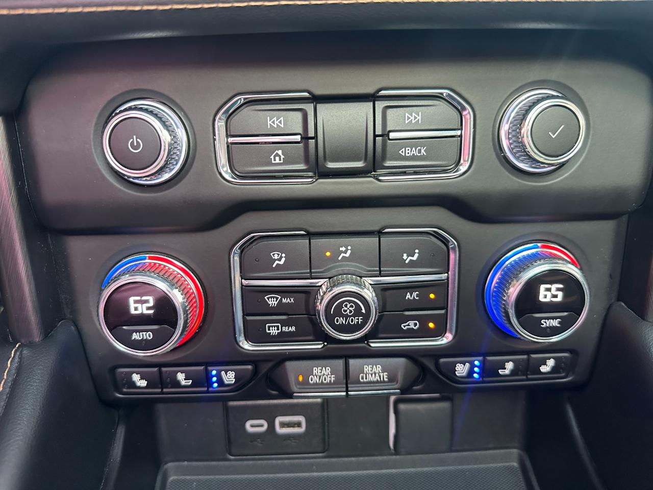 GMC Yukon XL 4WD 4dr AT4 2023