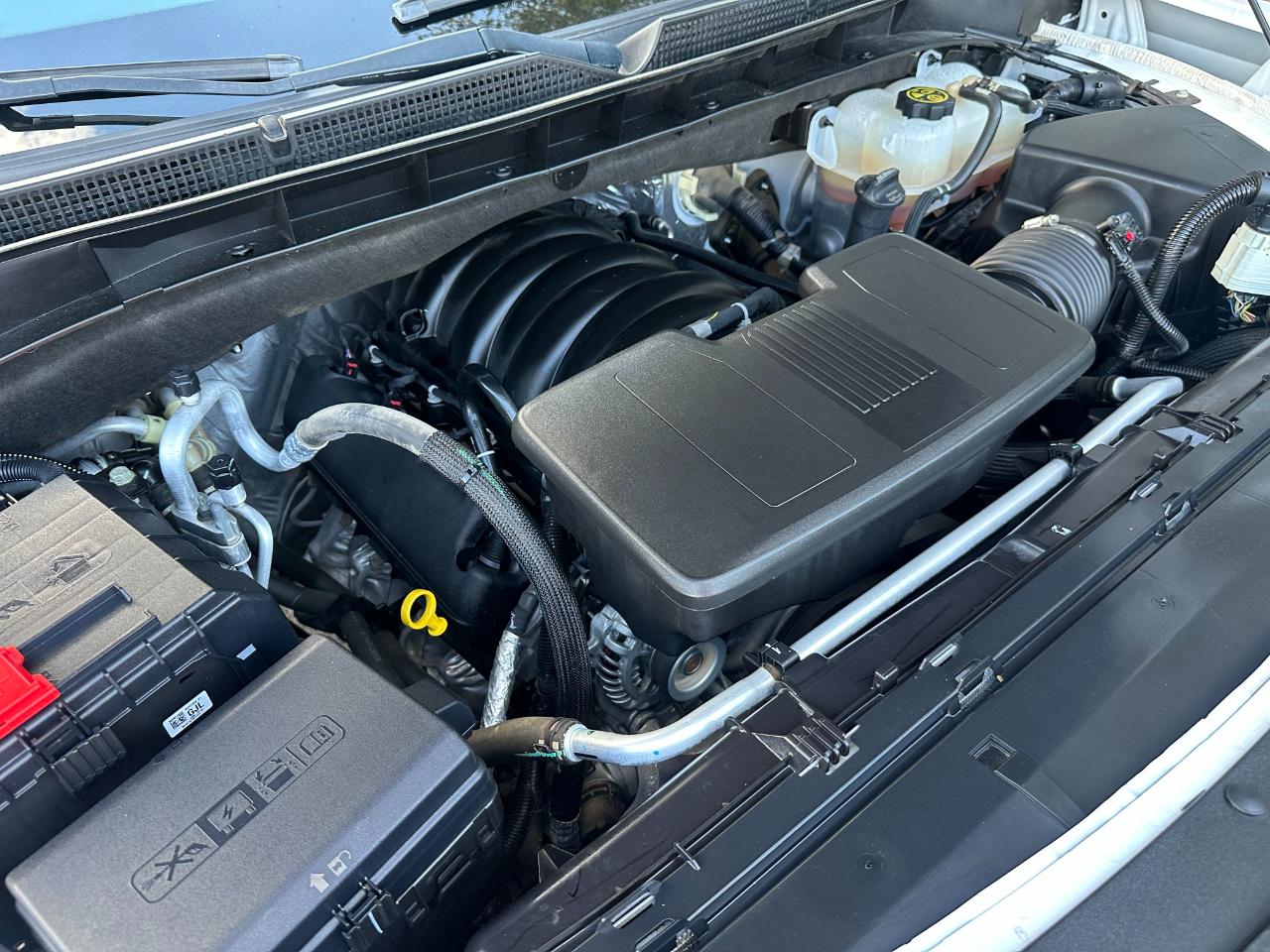 GMC Yukon XL 4WD 4dr AT4 2023